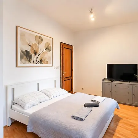 Charm In The Old Town - Steps To Charles Bridge Appartement Prague